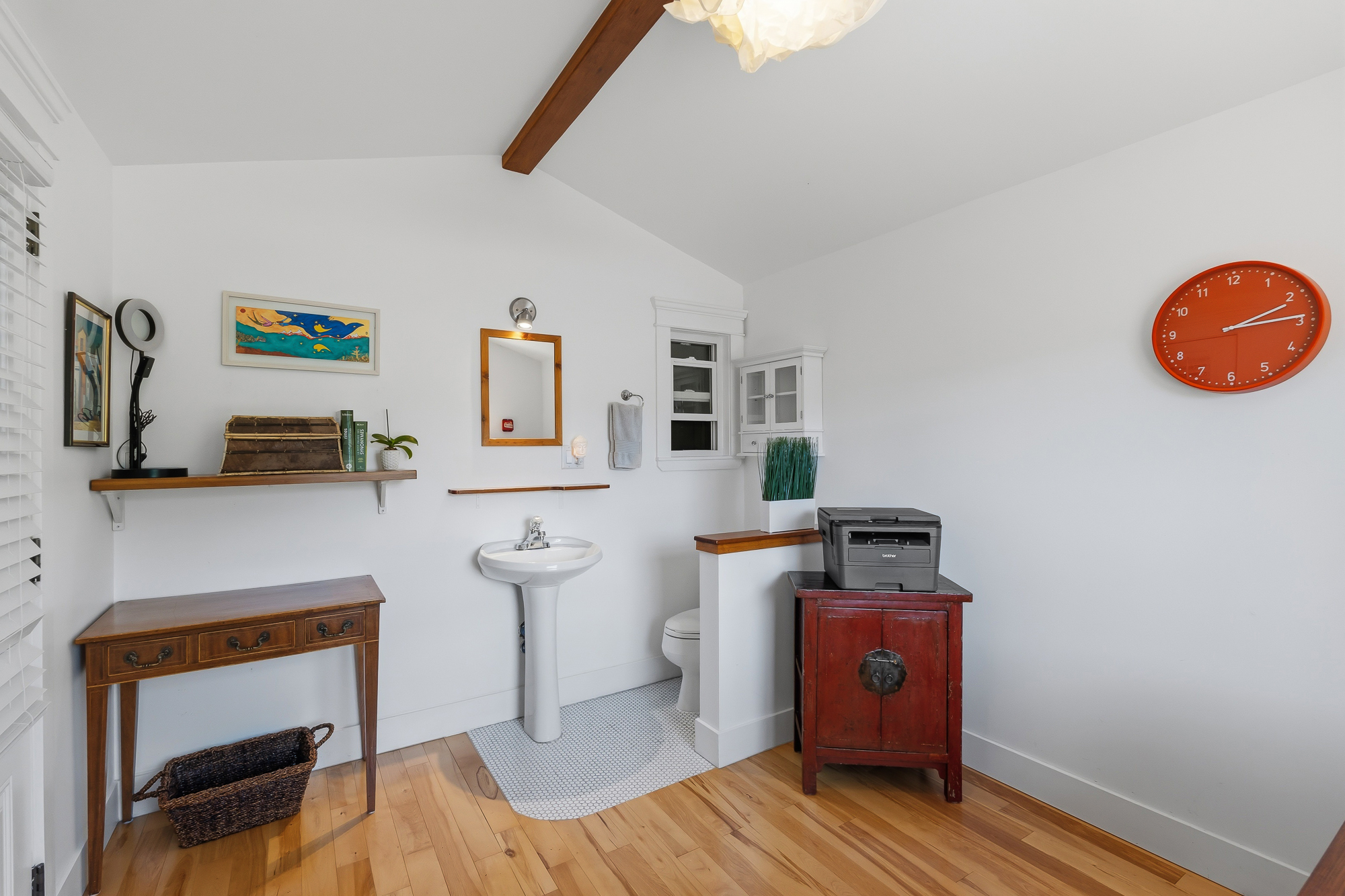 6577 Marine Drive